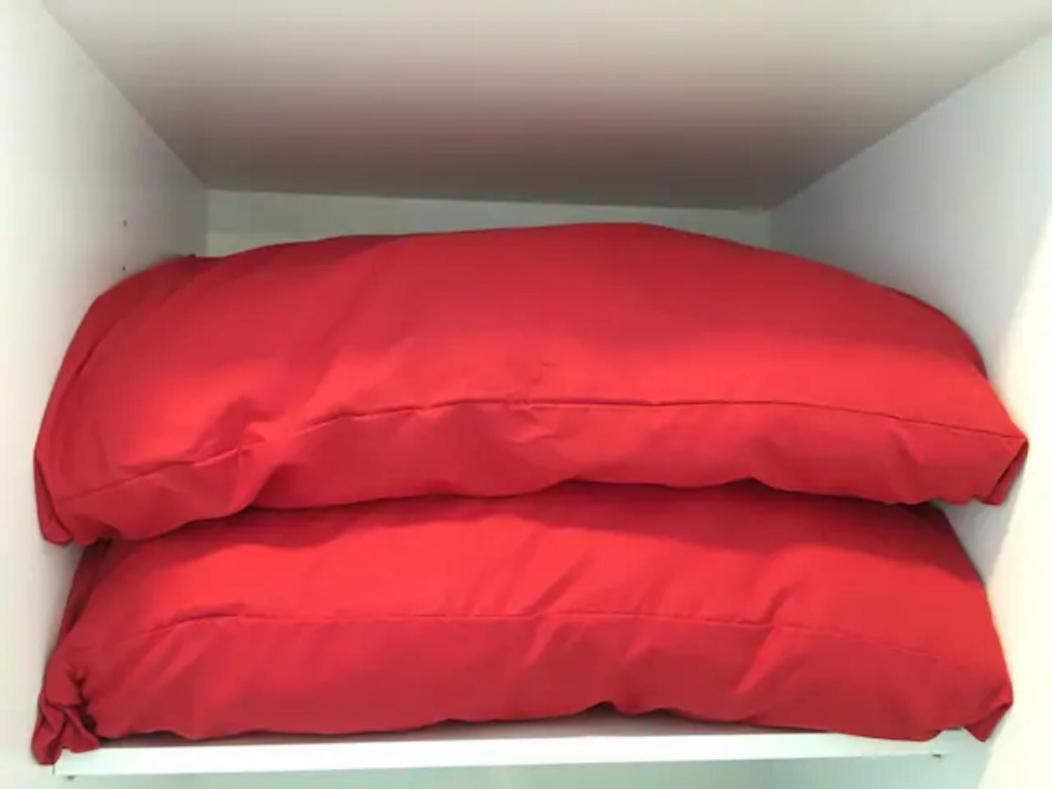 1-2 Guests, Hbo-go Tv, Bali-style In Cybersquare, By Flexihome-my Cyberjaya
