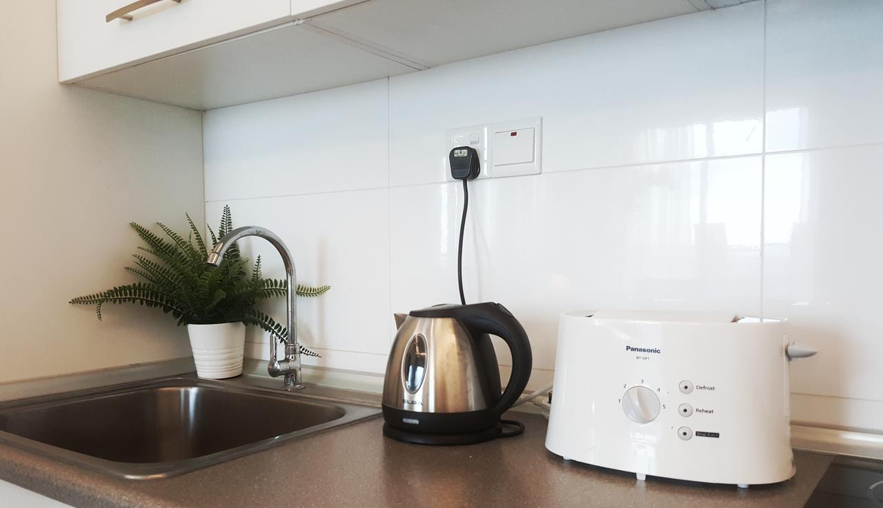 Apartment 1-2 Guests, Hbo-go Tv, Bali-style In Cybersquare, By Flexihome-my